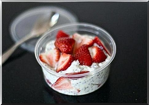 Greek yogurt with chia seeds