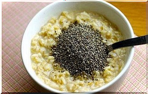 Oats with chia seeds