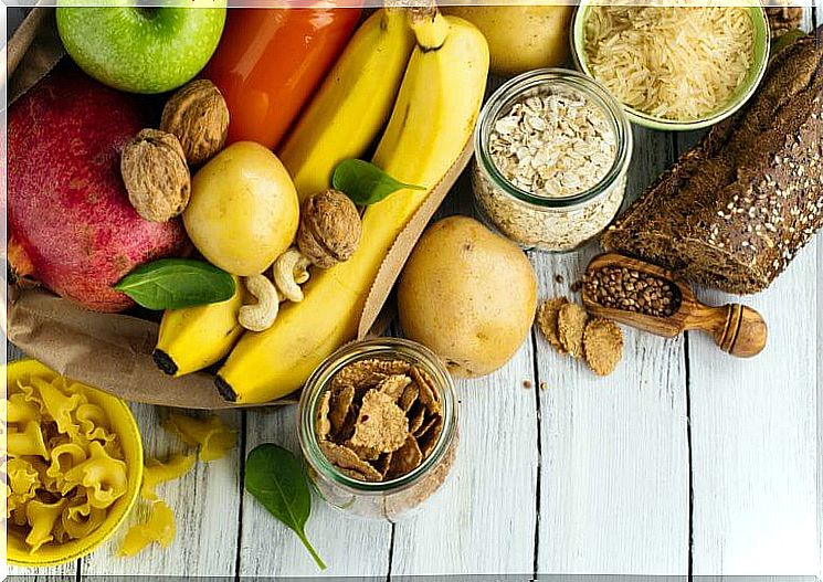 Bananas, nuts and carbohydrates to get rid of sugar