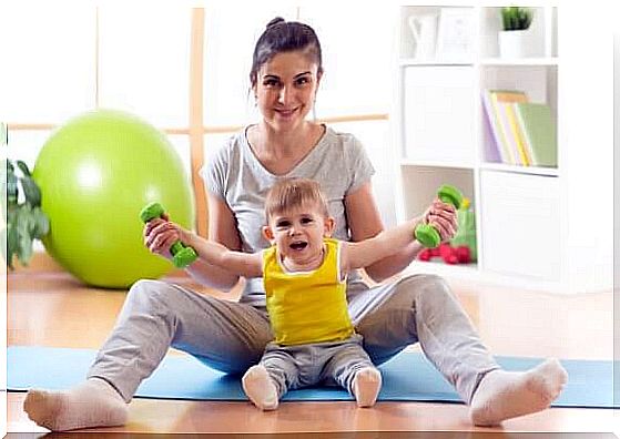 How to teach your baby to sit