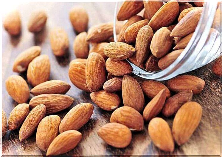 Almonds are a great choice when looking to increase leptin levels