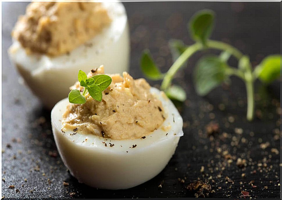 Stuffed Eggs: 4 Quick Recipes