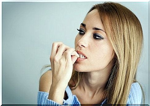 stressed-woman-suffers-from-night-time sweating