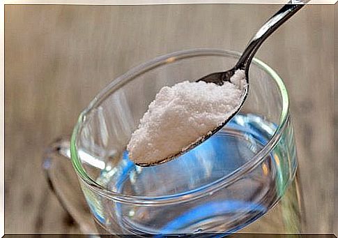 Water with baking soda - possible benefits